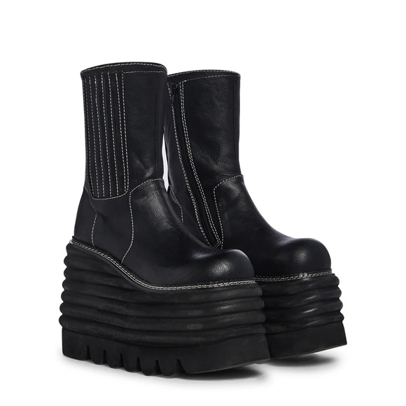 Dollskill Current Mood Toughen Up Platform Boots - Picture 2 of 7